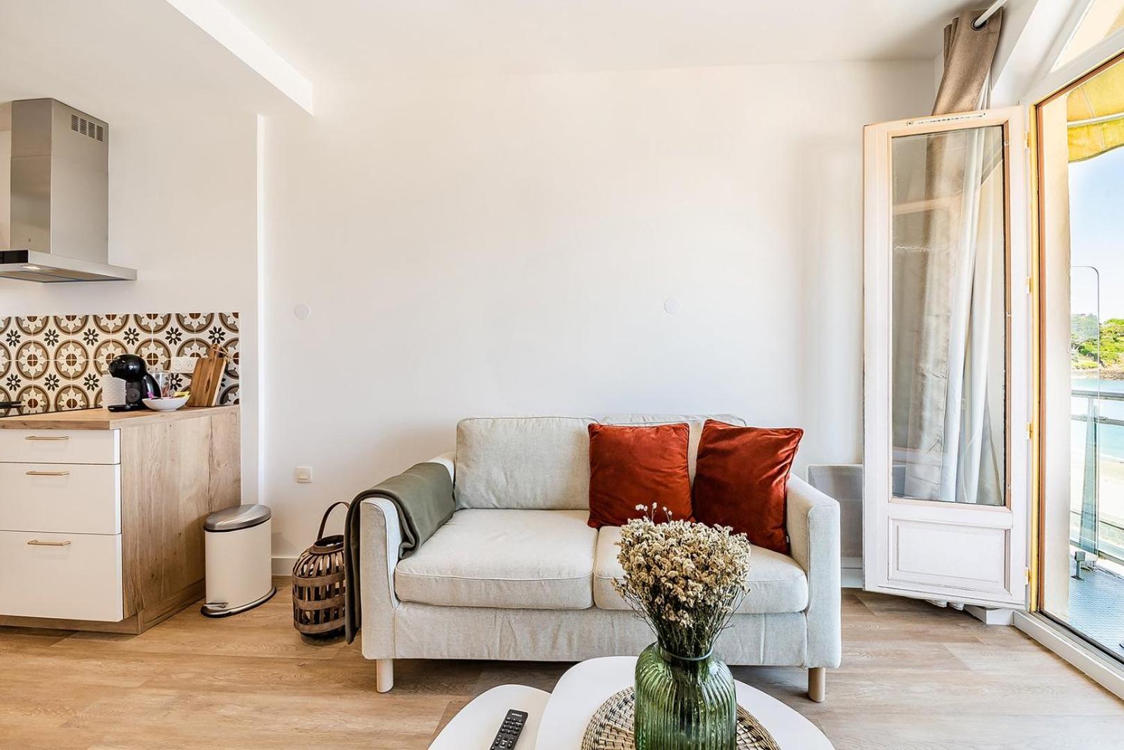 Les Pieds Dans L'Eau - Appartment 1 - Vue Mer Cancale Exterior photo
